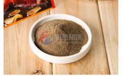 胡椒粉在篩分時(shí)，超聲波振動篩的應(yīng)用可以降低堵網(wǎng)現(xiàn)象